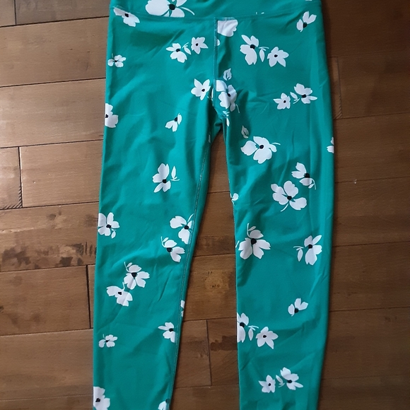 Lot of workout leggings - Picture 4 of 4